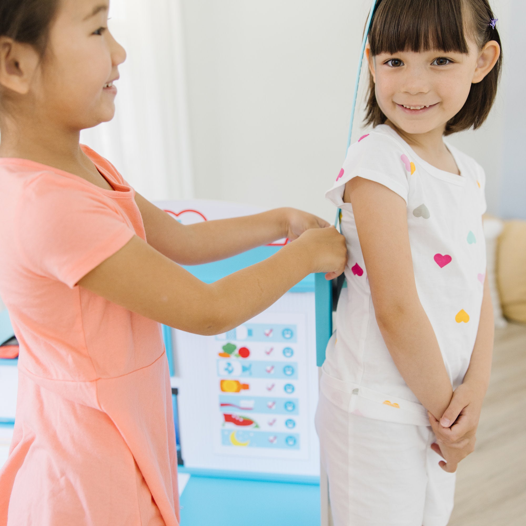 Melissa & Doug Get Well Doctor Activity Center - Image 6
