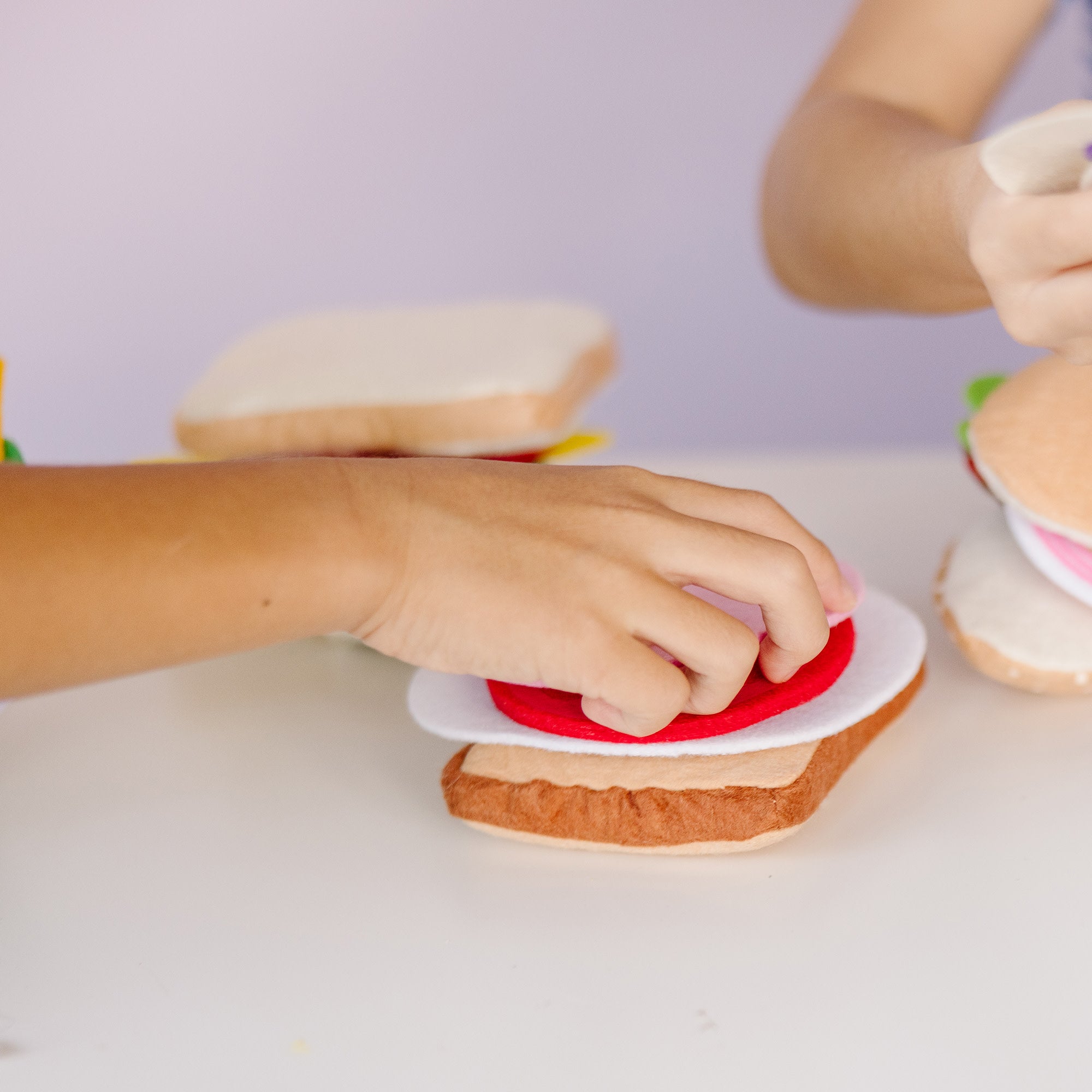 Melissa & Doug Felt Food Sandwich Play Set - Image 8